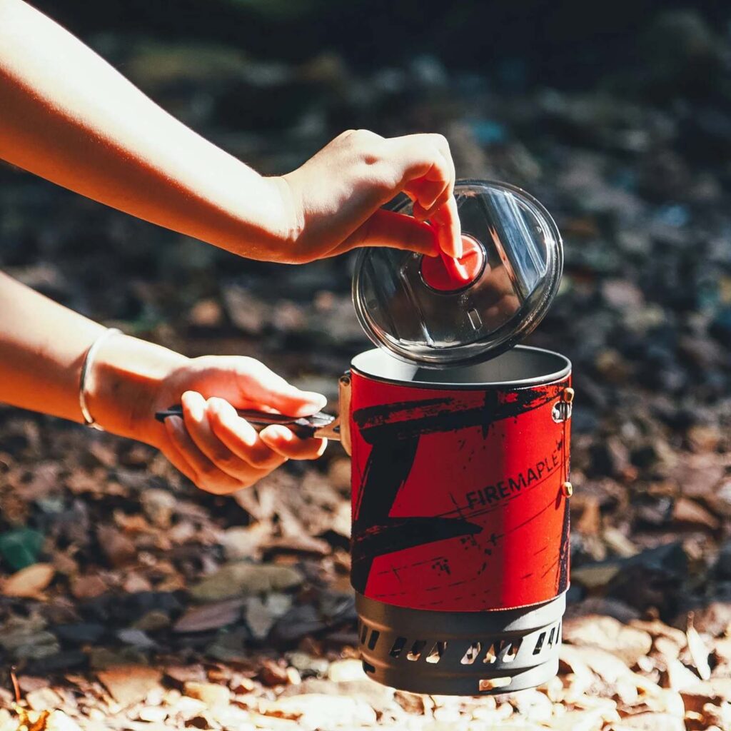 Portable expedition cooking set for easy camp meals