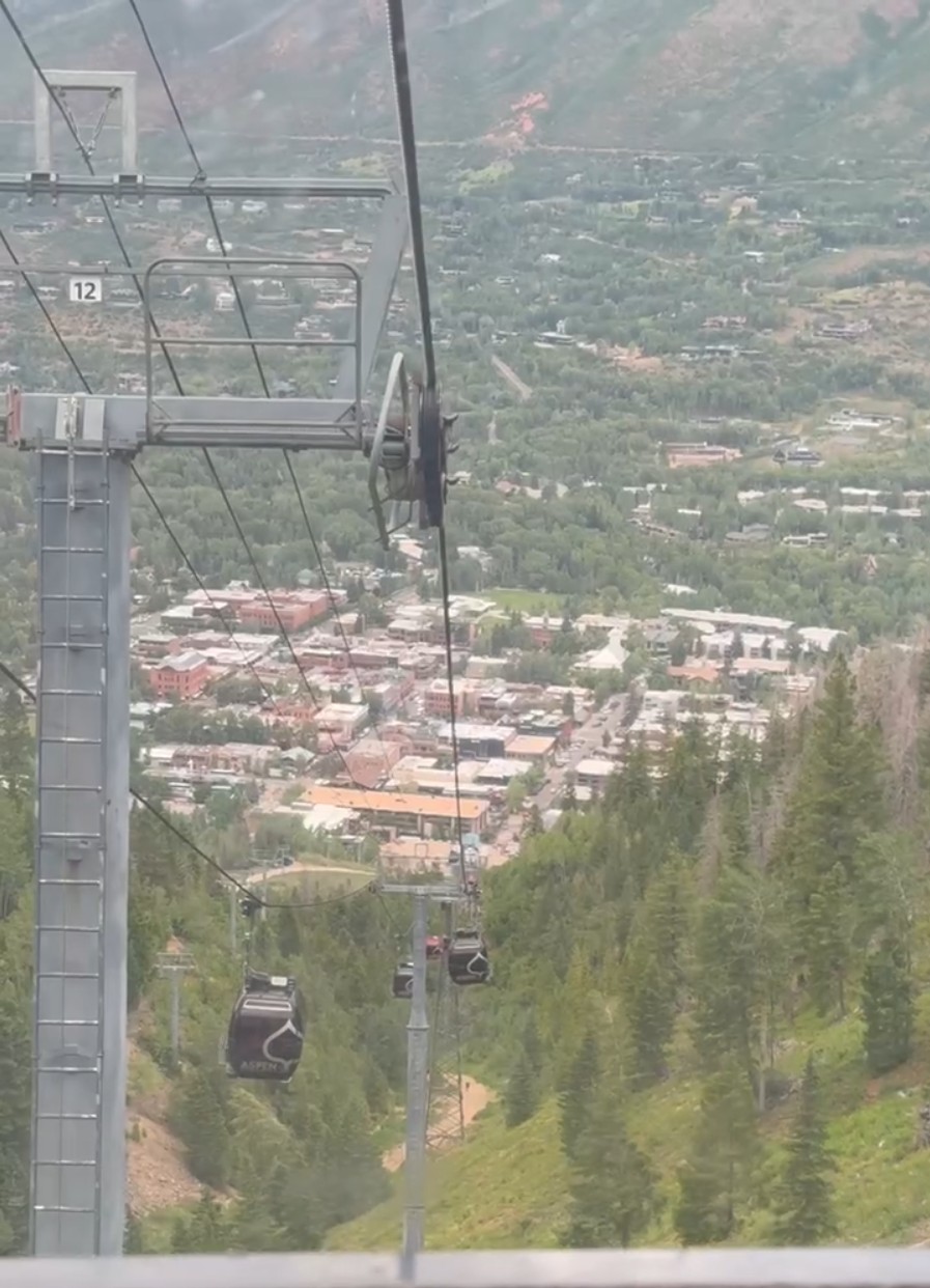 Silver Queen Gondola cabins