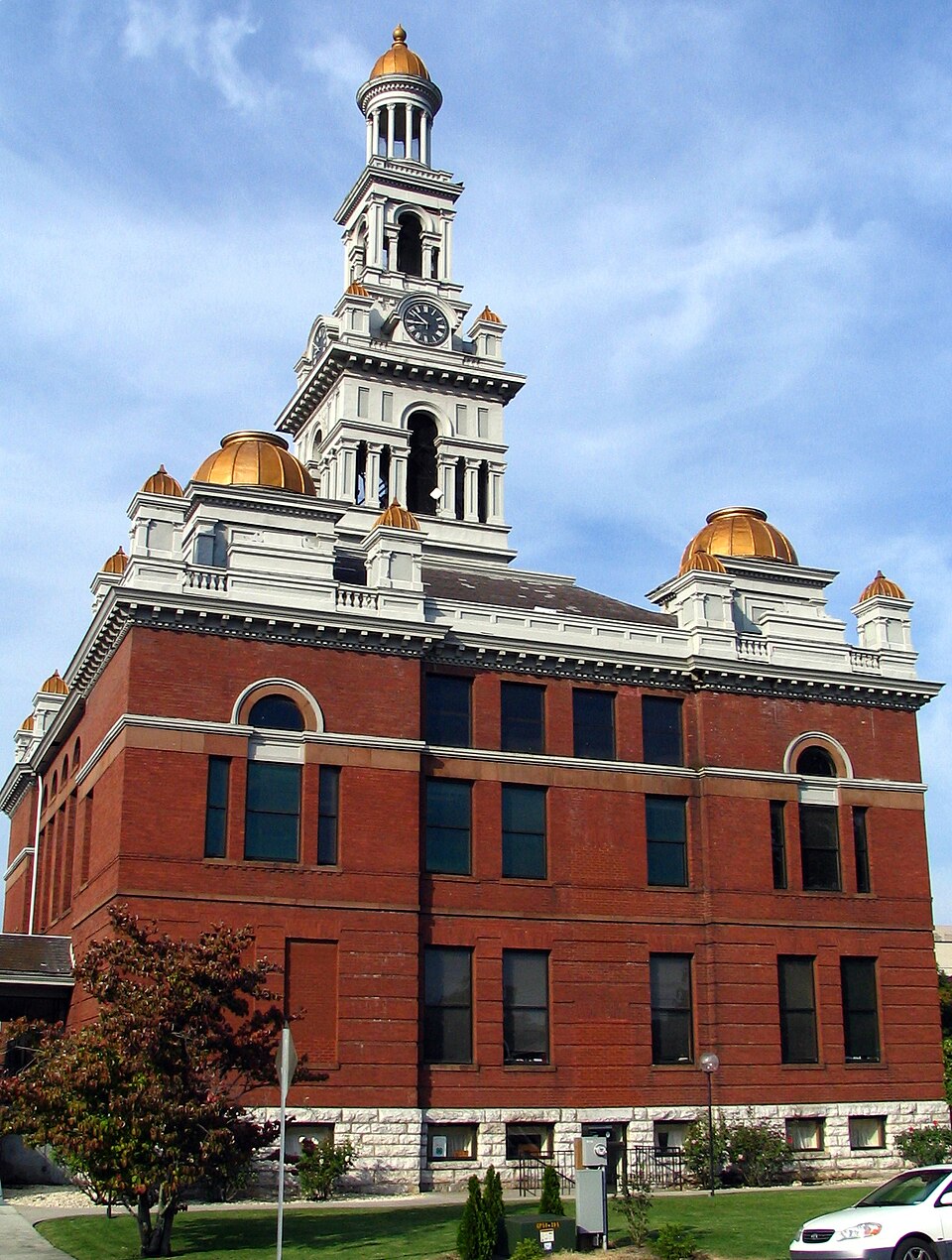 Sevier_County_Courthouse By Brent Moore