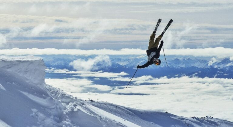 Beginner skiers practicing on a wide groomed green run at Colorado ski resorts-photo-by-pexels