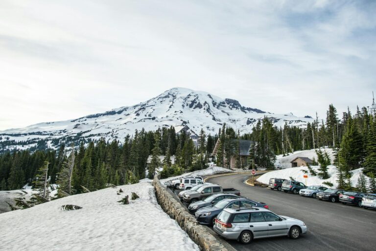 Snowy Moonbeam lot and canyon road with parked cars at Solitude Ski Resort-photo-by-pexels
