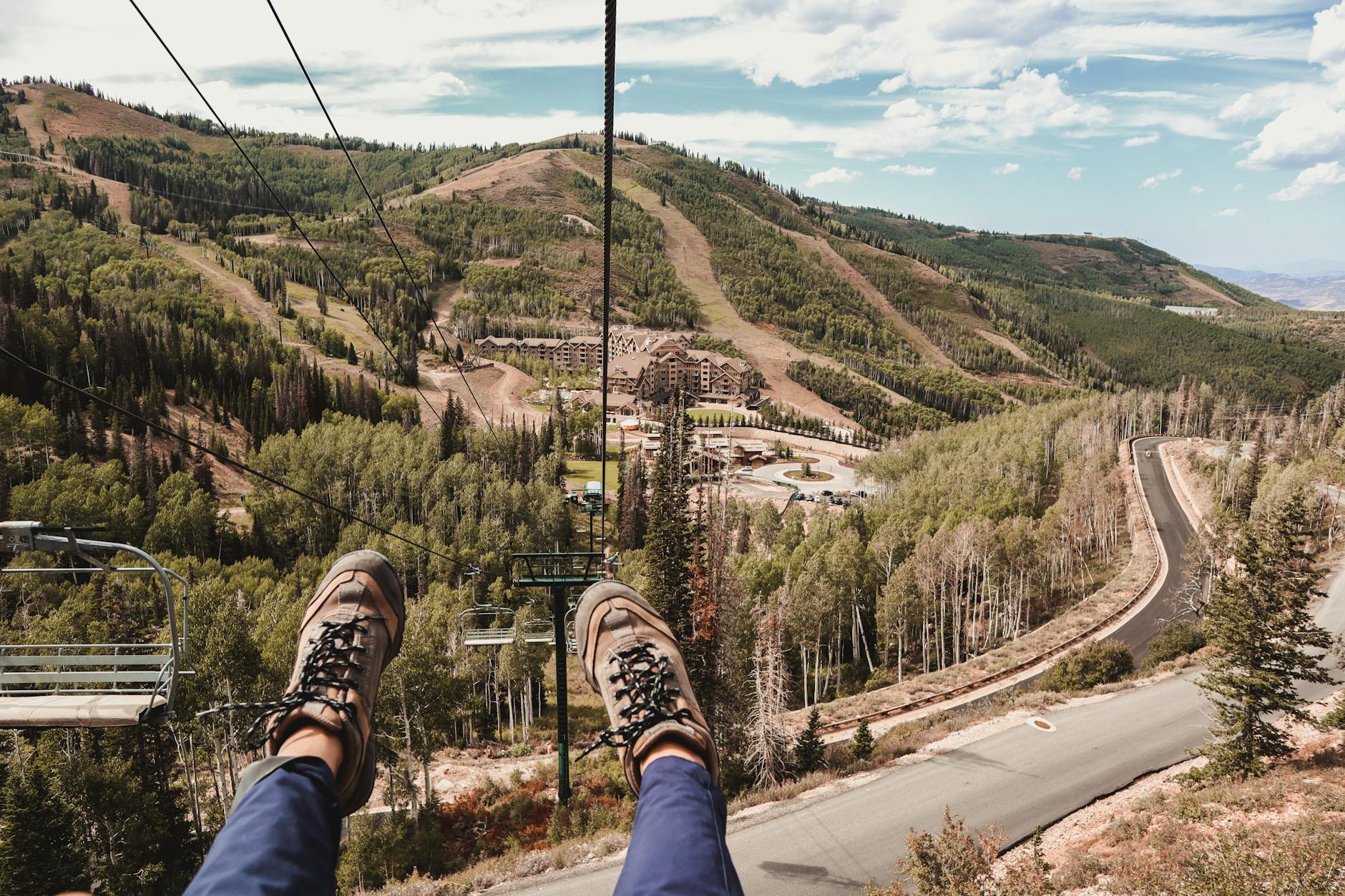 Kids learning to ski at Little Beaver lift area-photo-by-pexels